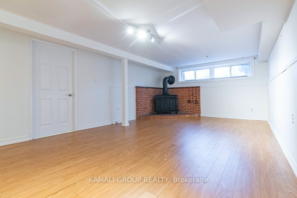 Unit BSMT - 25 Hillview Drive, Newmarket 3