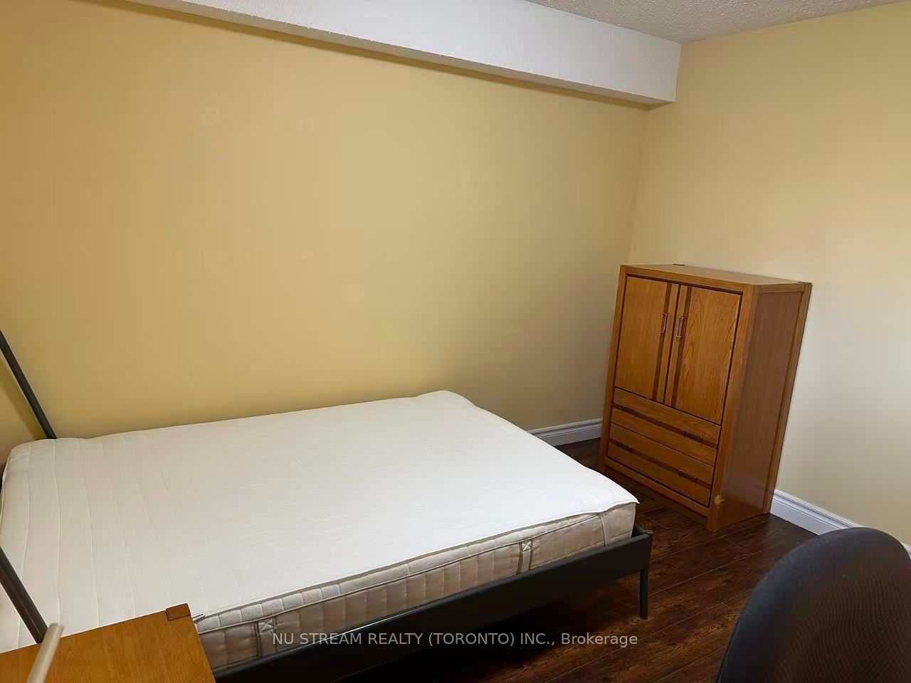 Unit Bedroom - 115 Briggs Avenue, Richmond Hill 4