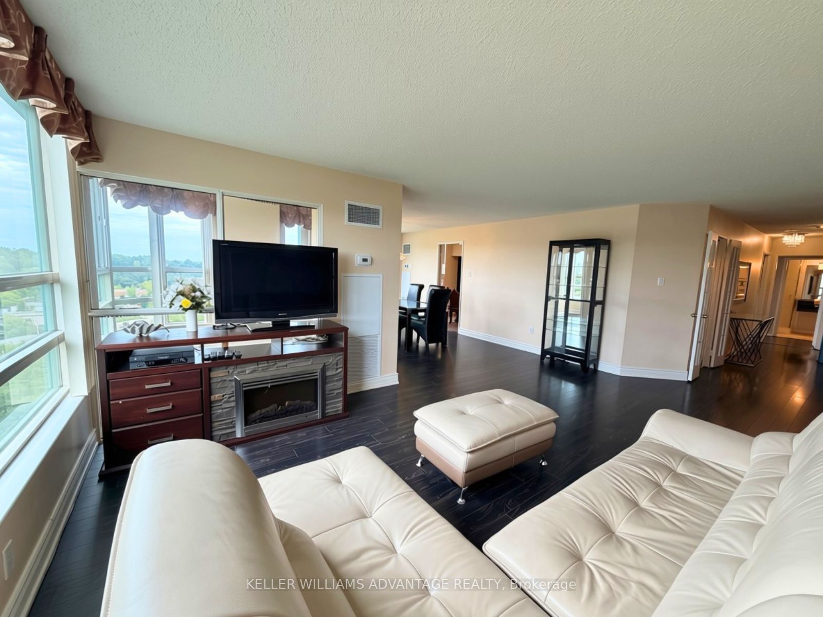 Unit 1022 - 7905 Bayview Avenue, Markham 2