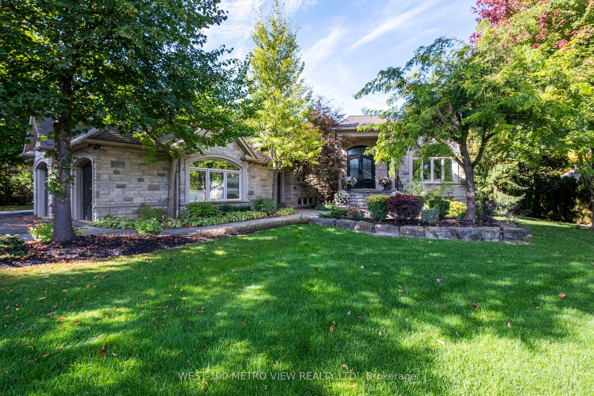 36 Abbruzze Court, Vaughan 4