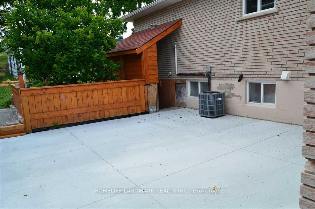 Unit Bsmnt - 190 Barrie Street, Bradford West Gwillimbury 2