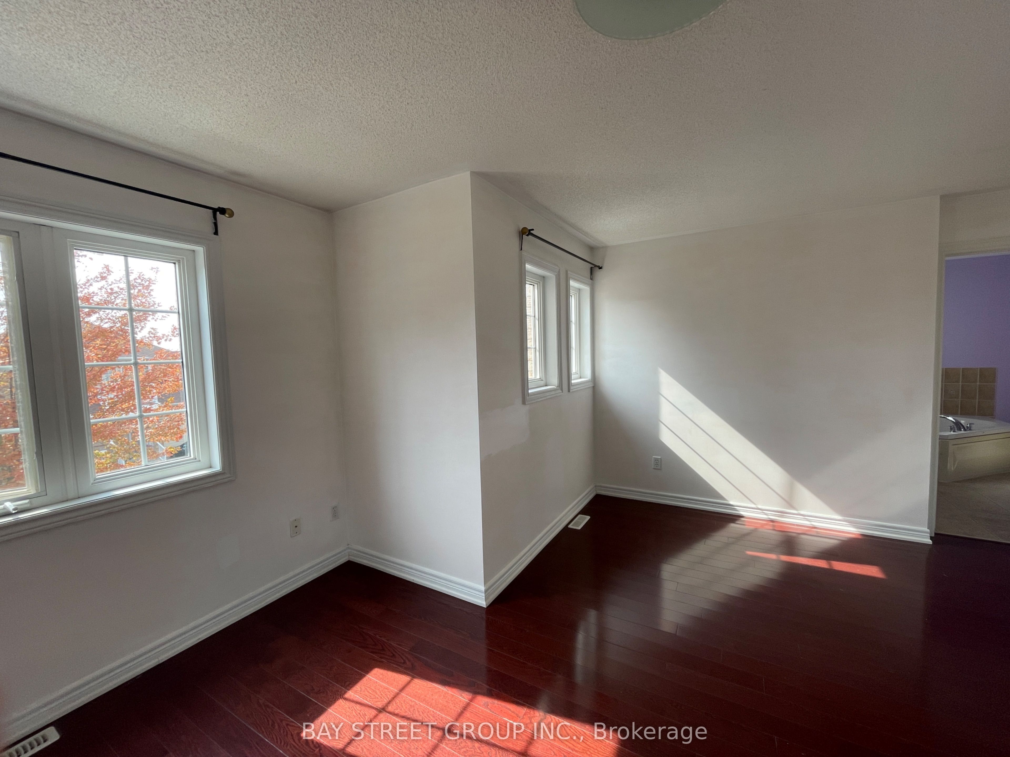 2 Willow Trail Road, Markham 5