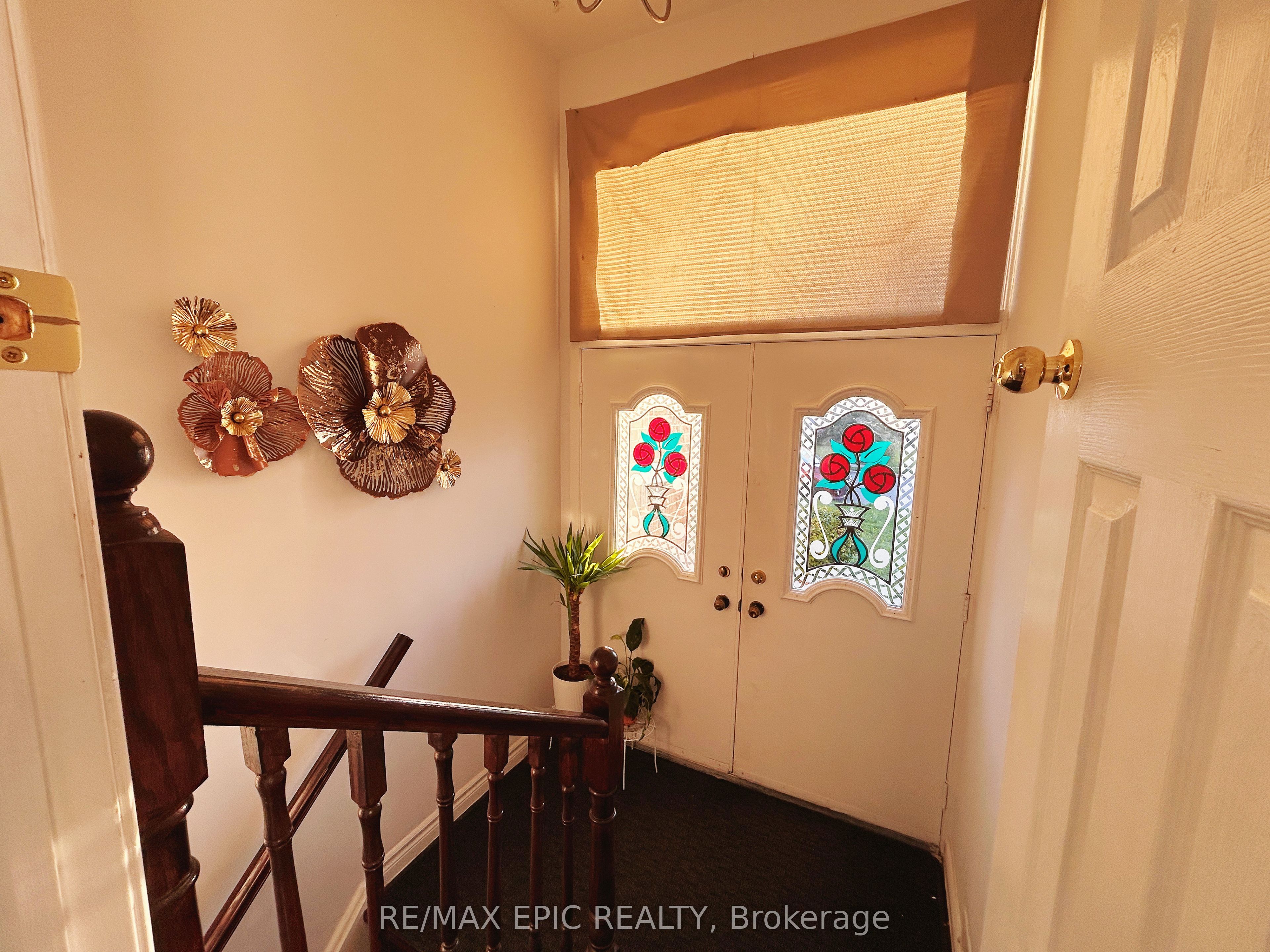 Unit Main - 25 Gentry Crescent, Richmond Hill 2
