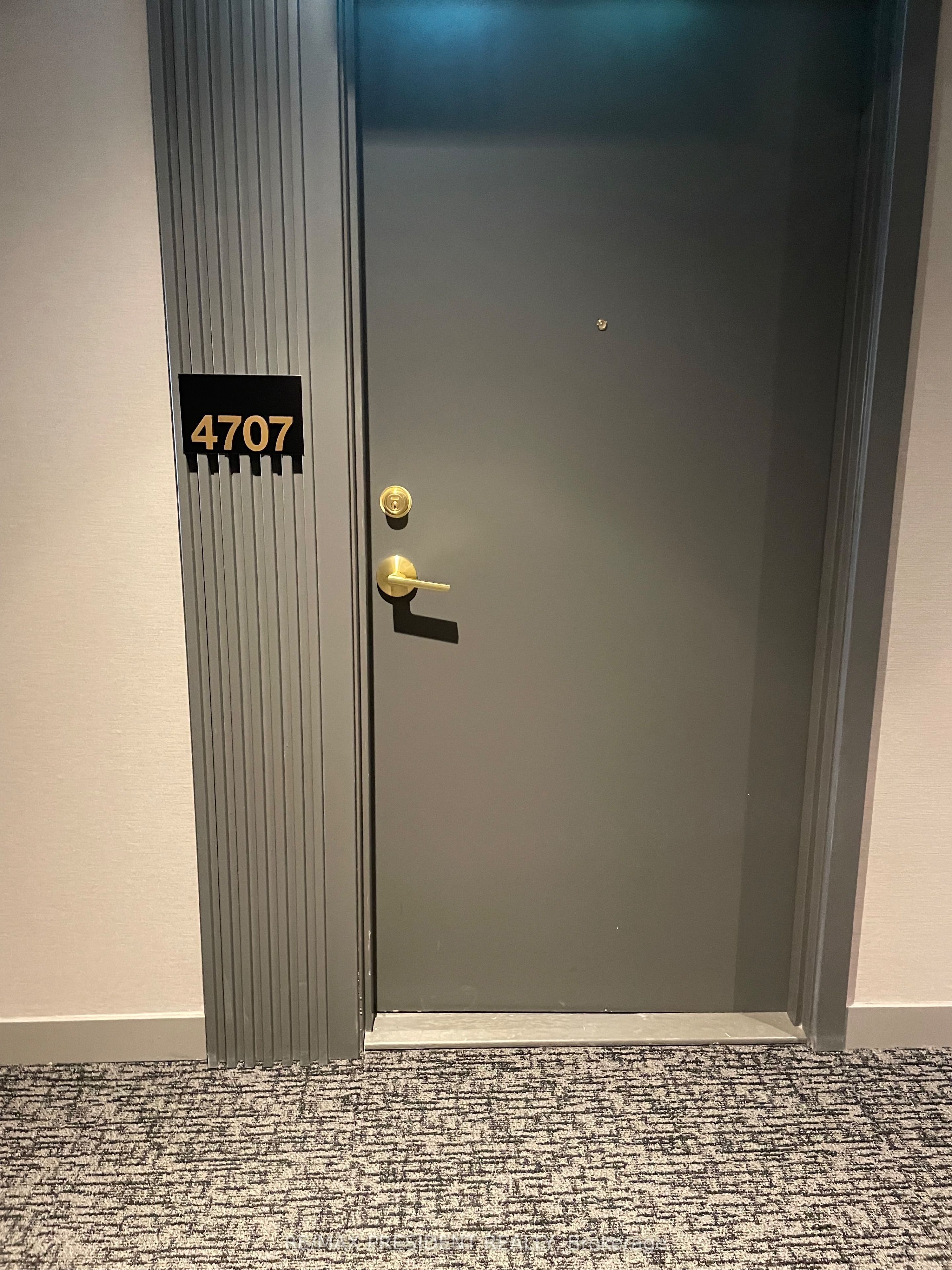 Unit 4707 - 5 BUTTERMILL Avenue, Vaughan 3
