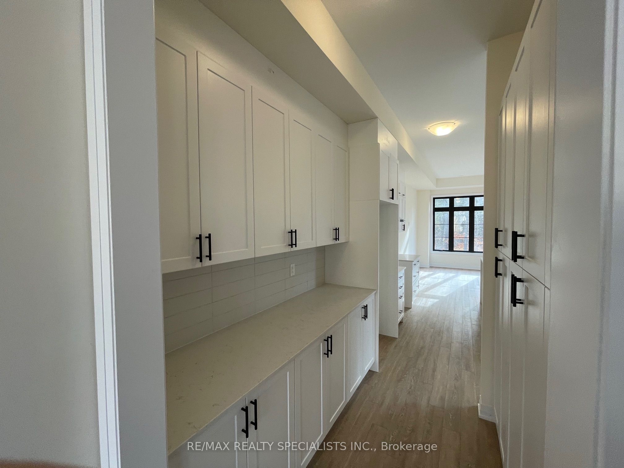 39 De La Roche Drive, Vaughan 4