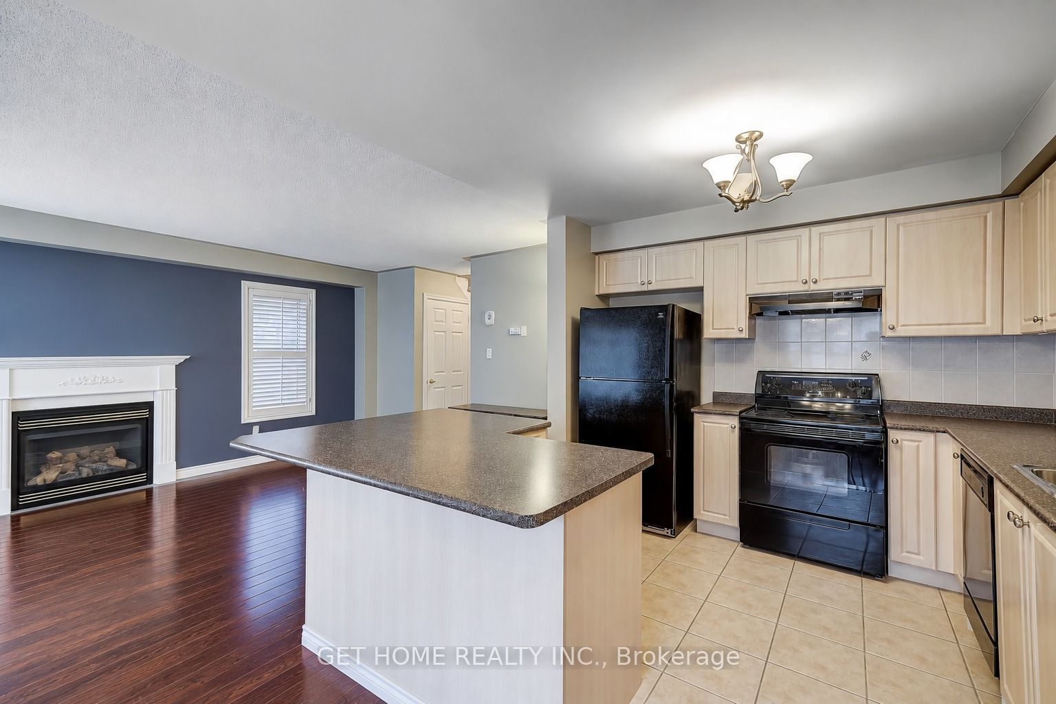 21 Forest Valley Road, Markham 4