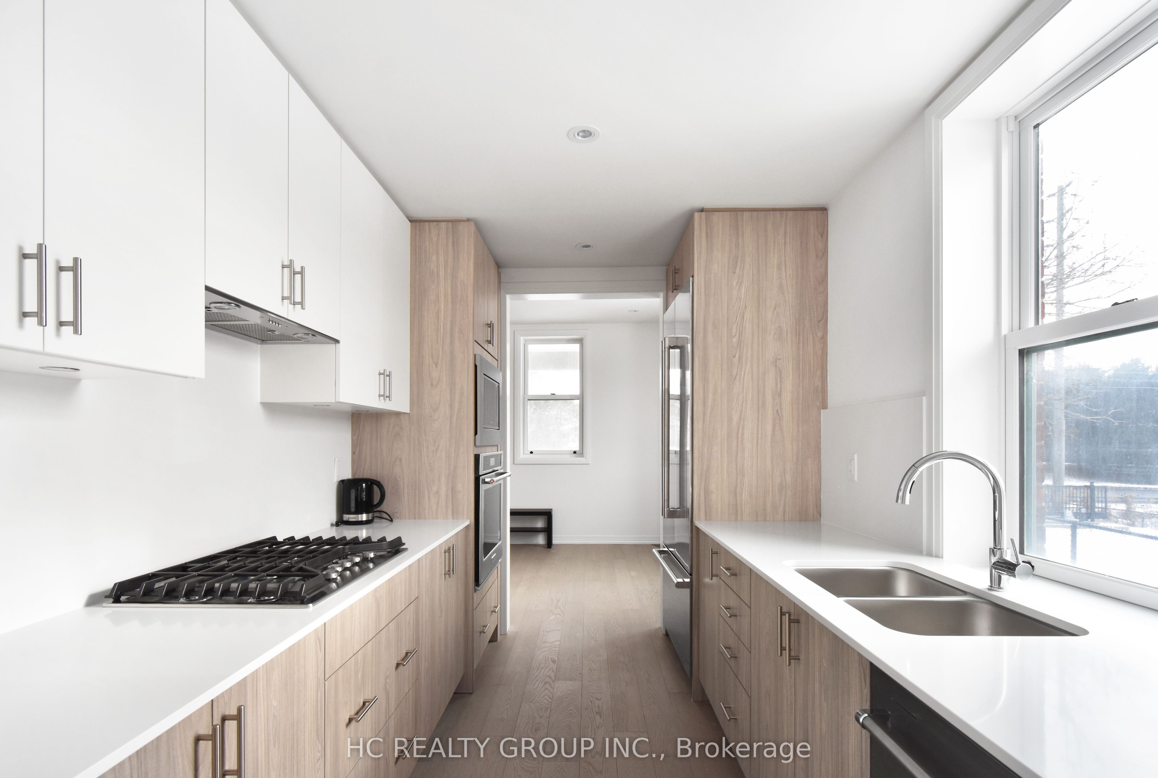 2 Yans Way, Markham 4