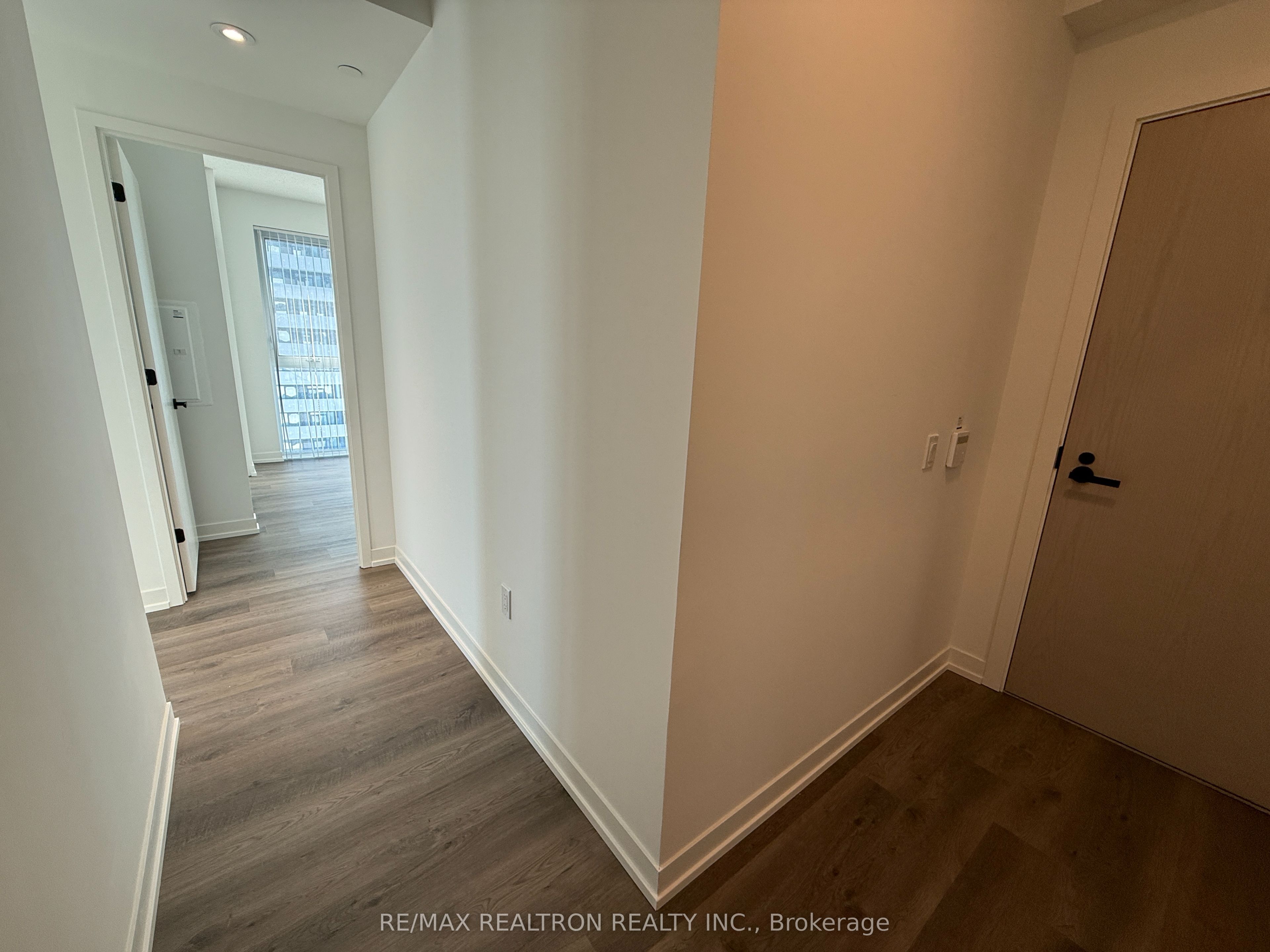 Unit 5212 - 8 Interchange Way, Vaughan 3