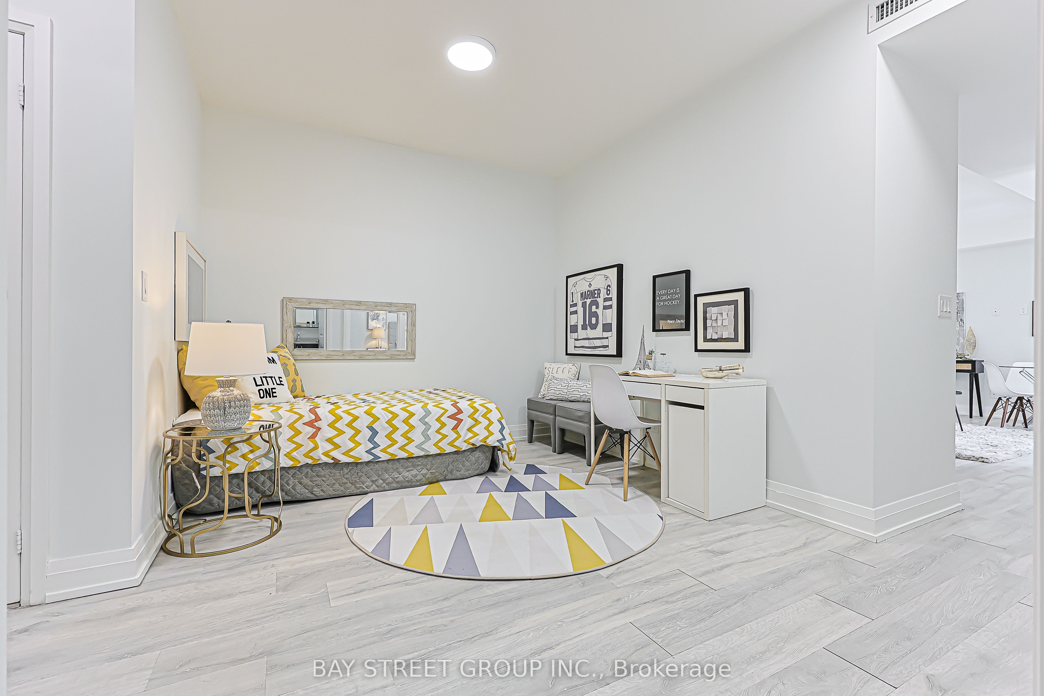 Unit 603 - 3600 Highway 7 Road, Vaughan 5