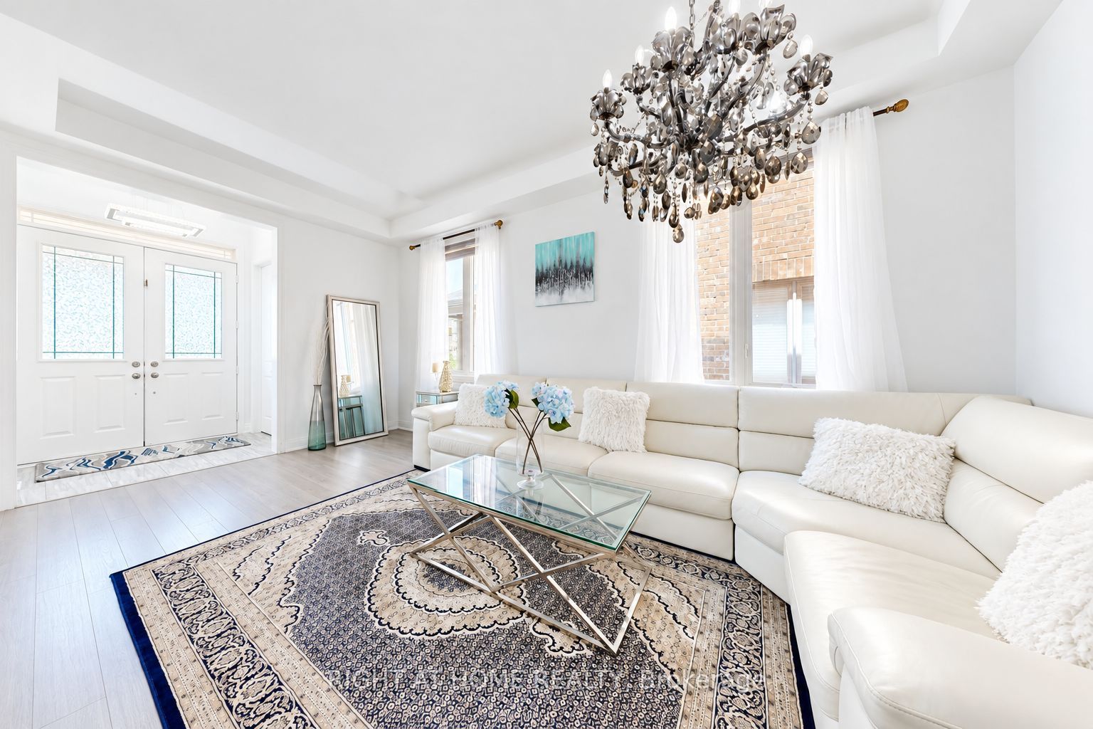 59 Hydrangea Hollow, East Gwillimbury 3