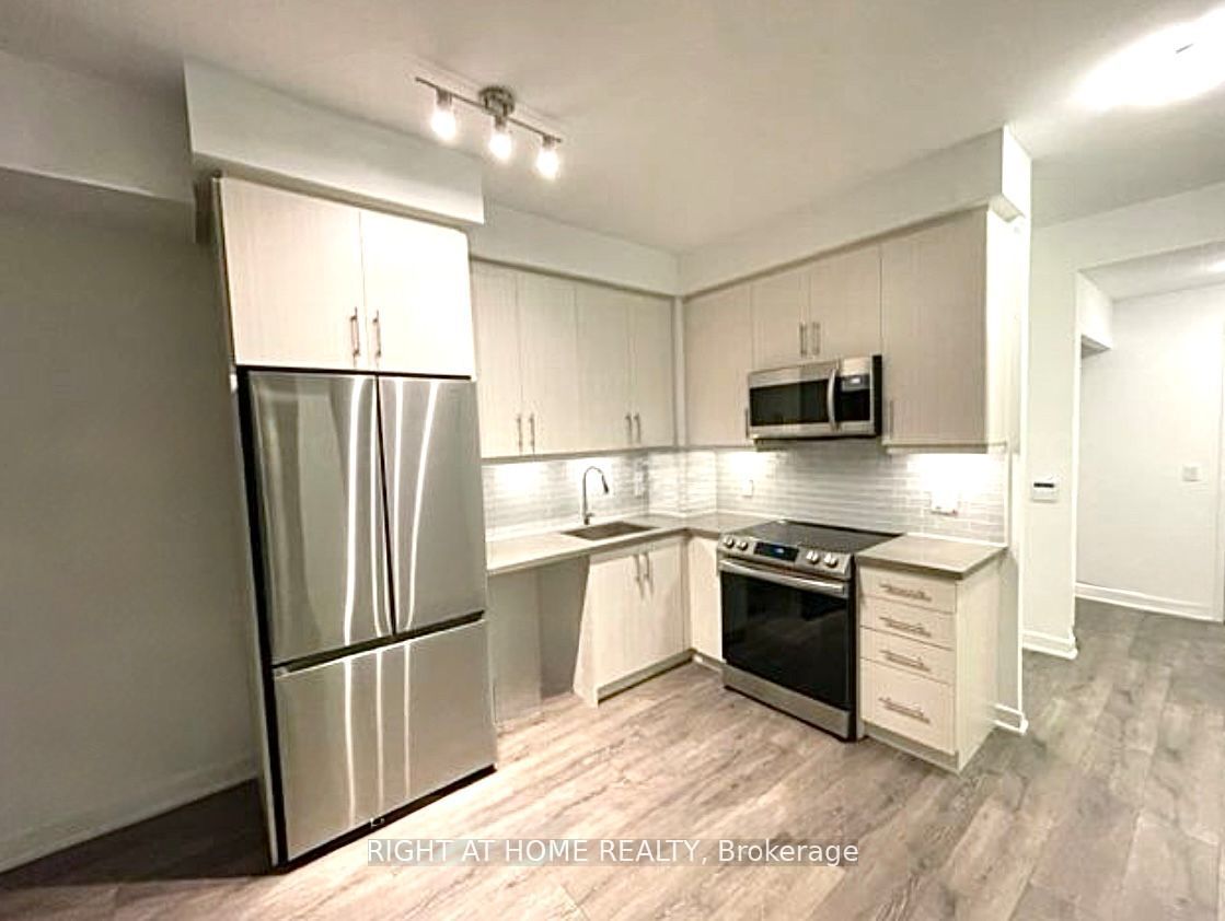 Unit 2002 - 105 Oneida Crescent, Richmond Hill 3