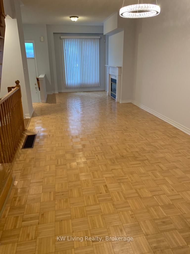 Unit 76 - 9133 Bayview Avenue, Richmond Hill 4