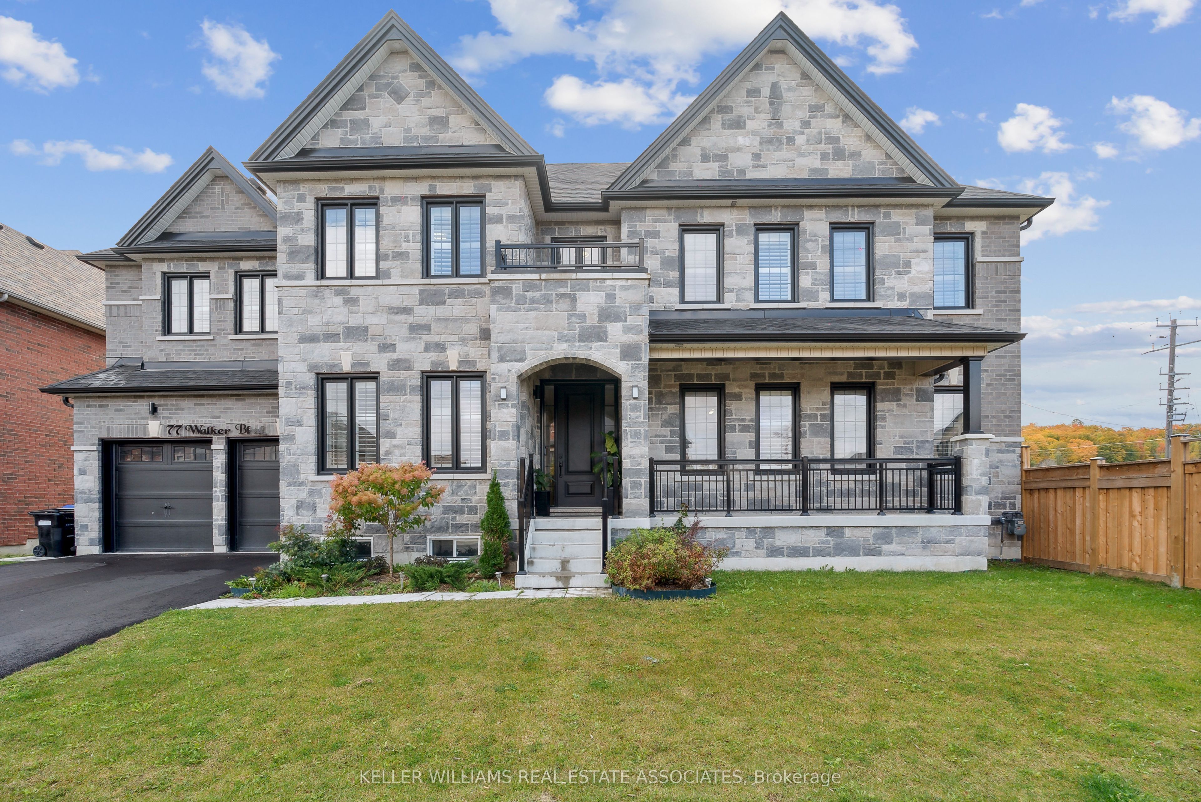 77 Walker Blvd, New Tecumseth, Ontario L9R0N3 For Sale HouseSigma