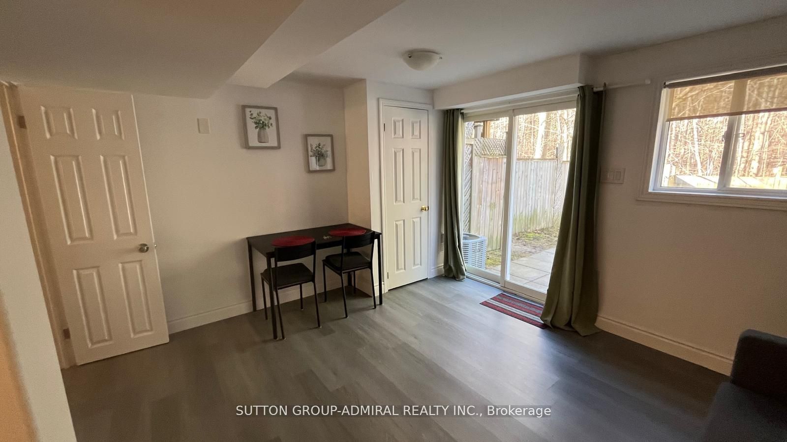 Unit Walkout - 70 Hawthorne Crescent, Barrie 3
