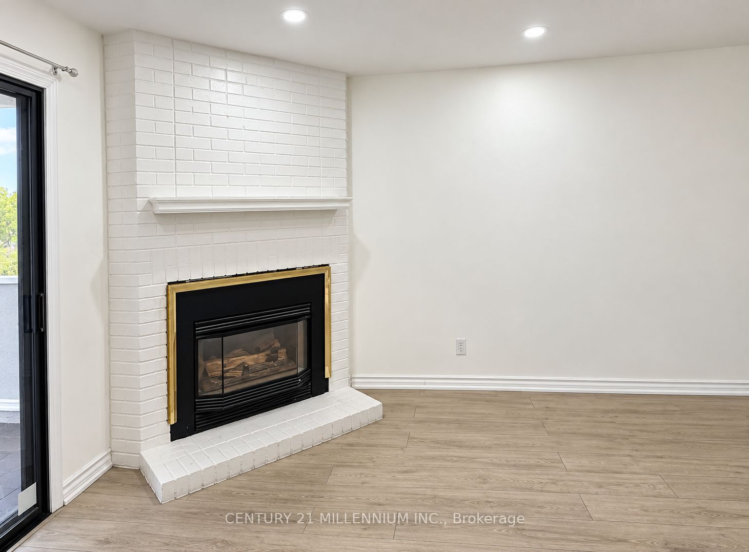 6 Carruthers Crescent, Barrie 5