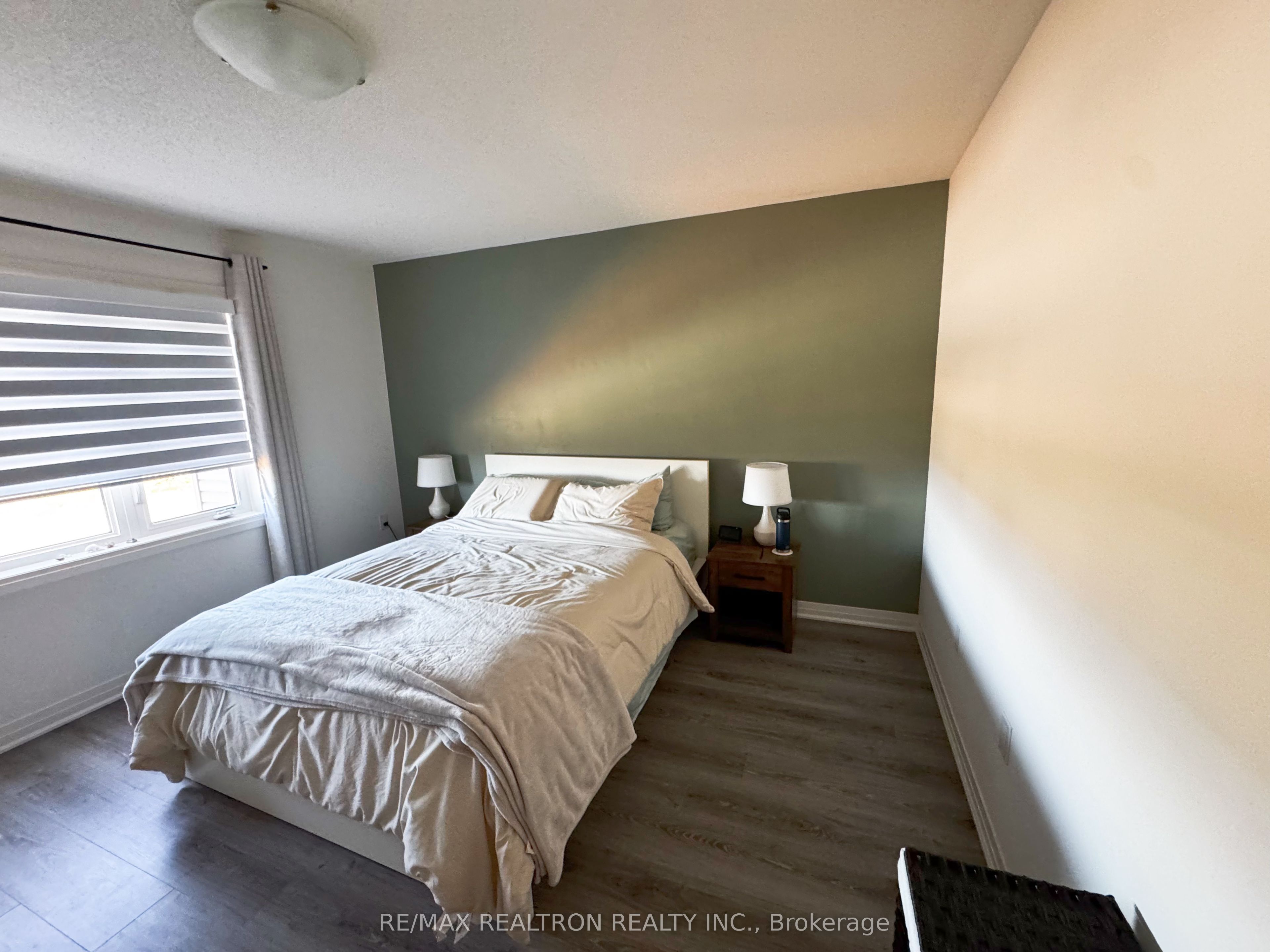 59 Sagewood Avenue, Barrie 4