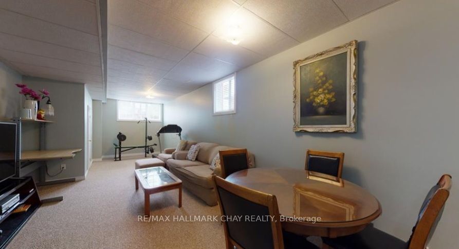 Unit lower level - 133 Monique Crescent, Barrie 3