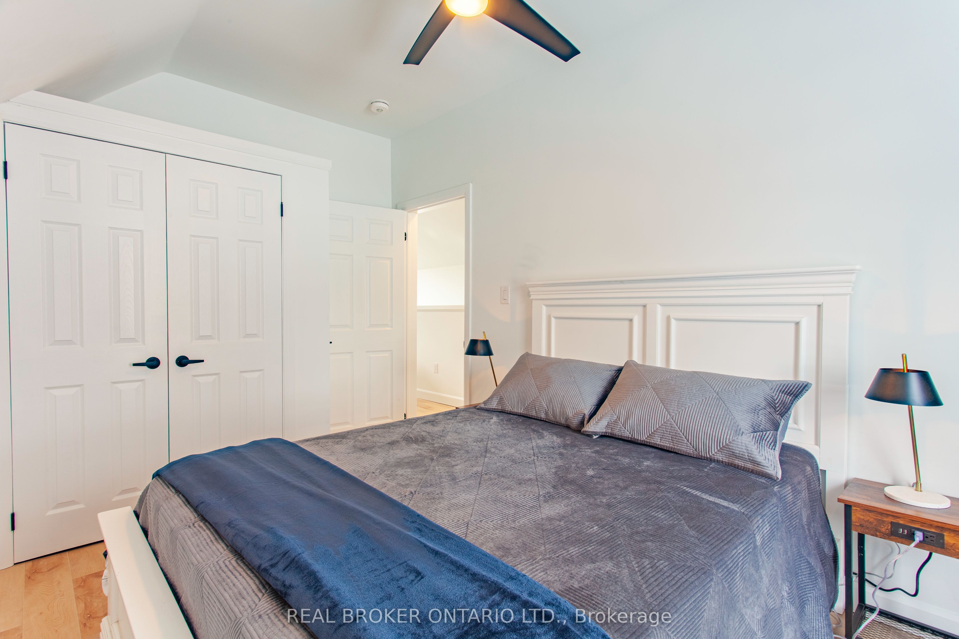 Unit Upper - 97 ALBERT Street S, Orillia 4