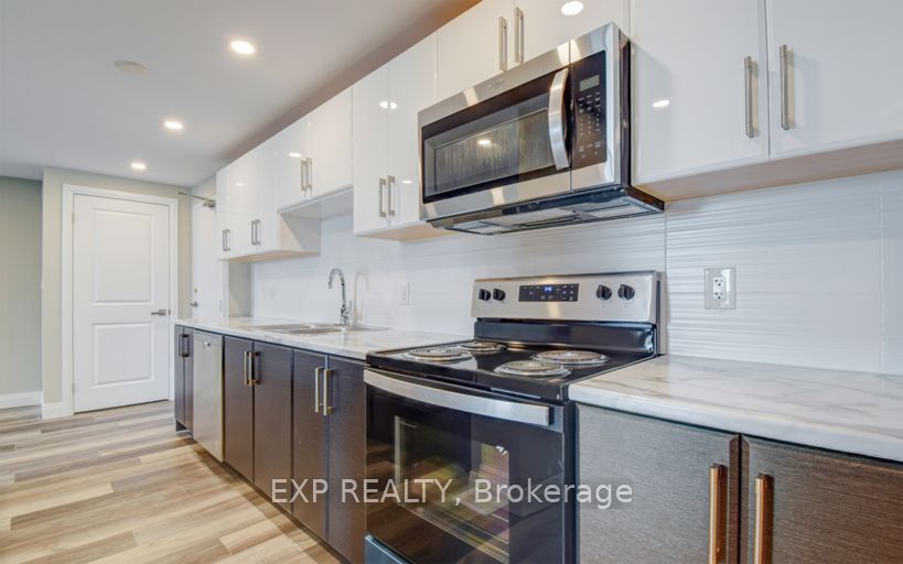 Unit 307 - 2200 Sherobee Road, Mississauga 2