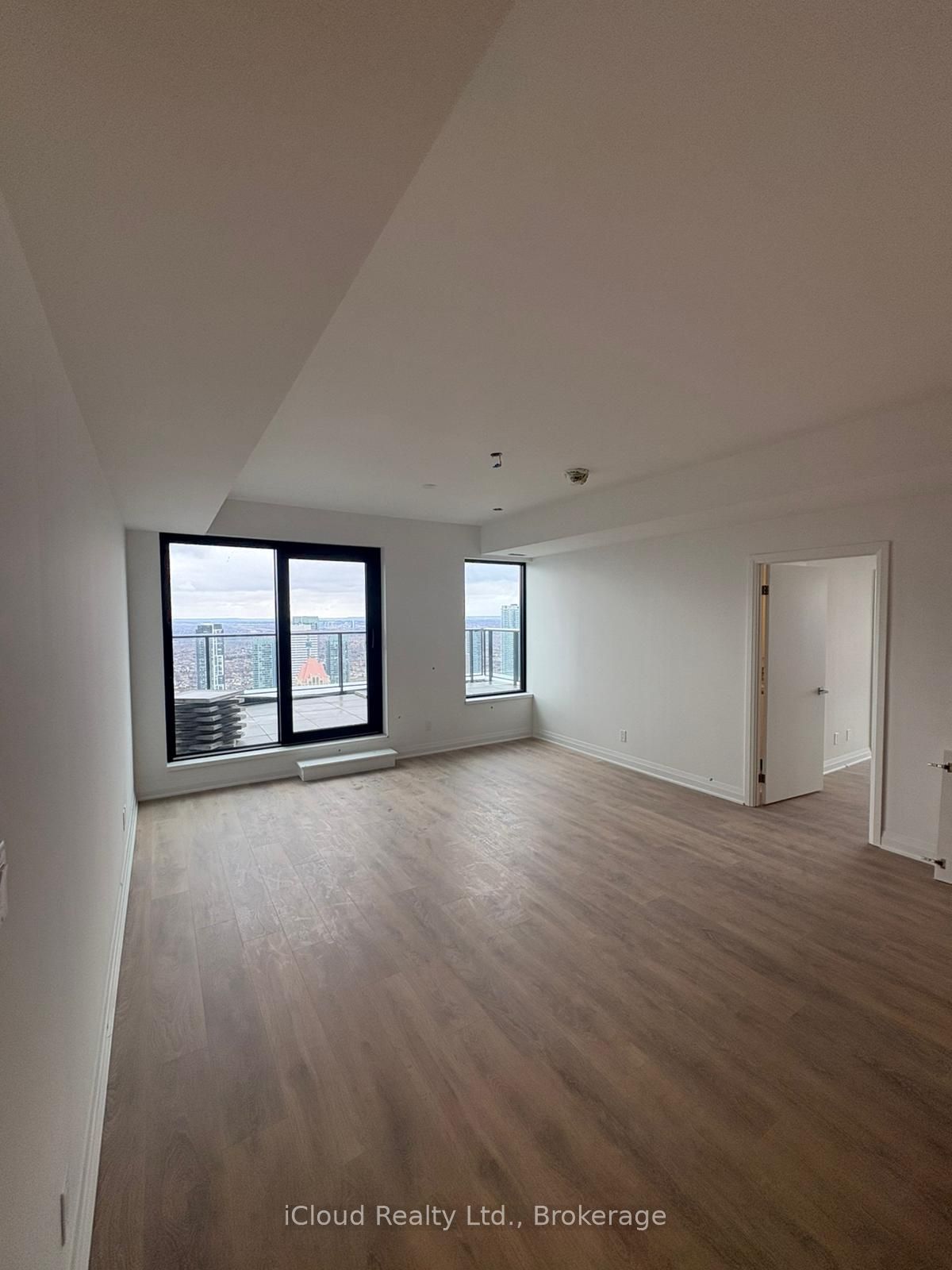 Unit 4907 - 4015 The Exchange, Mississauga 3