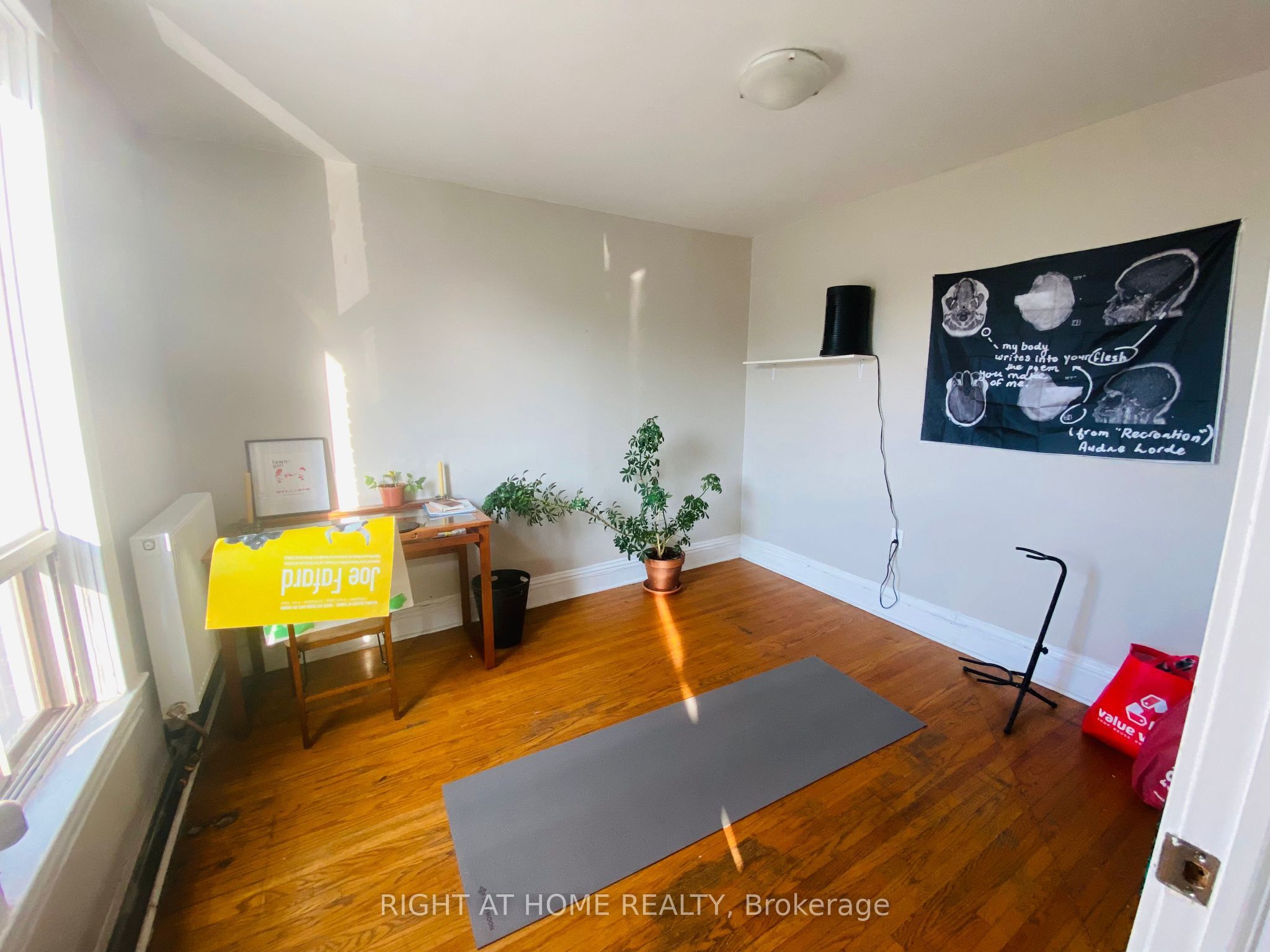 Unit A - 332 Salem Avenue, Toronto 5