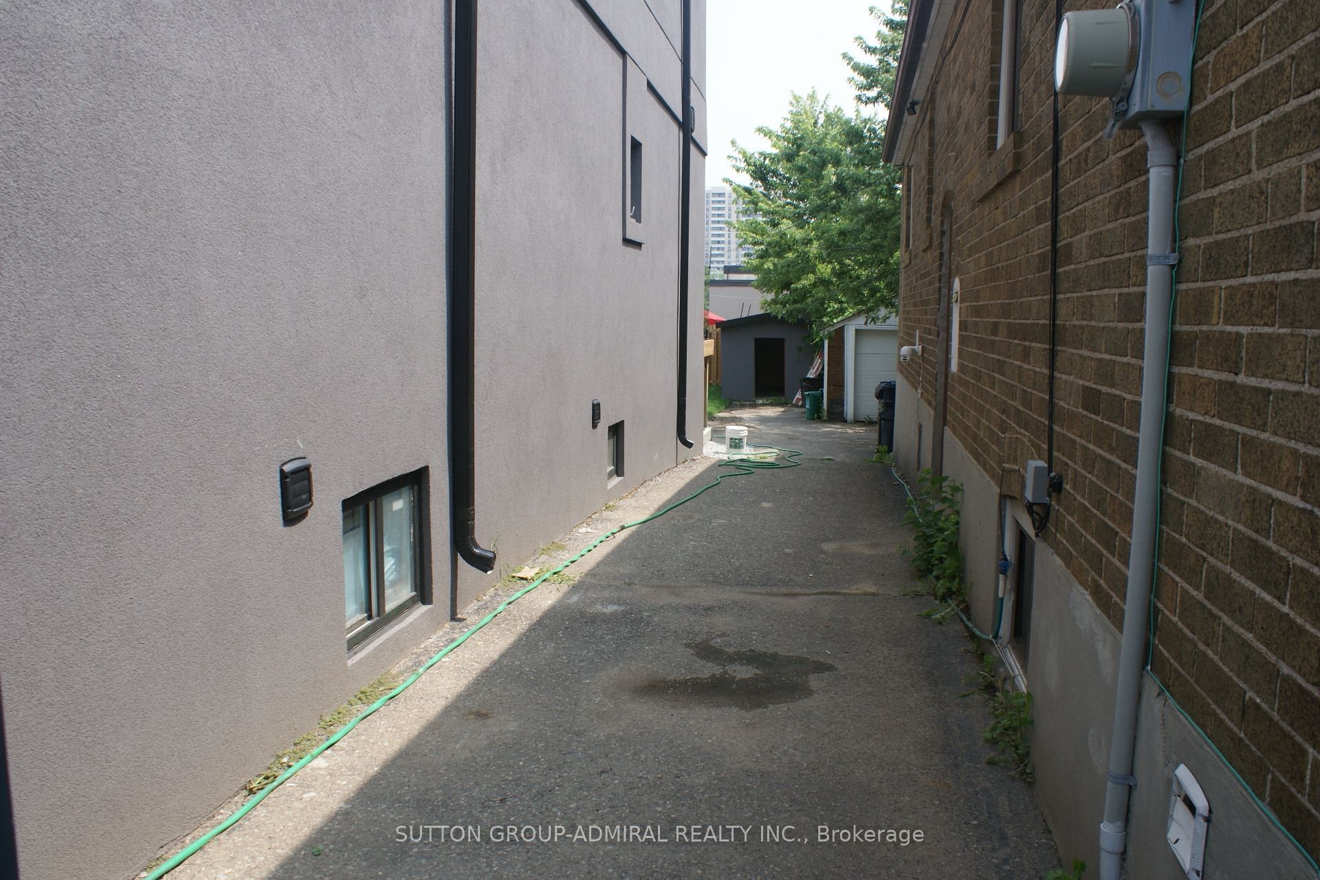 Unit Main - 131 Times Road, Toronto 4