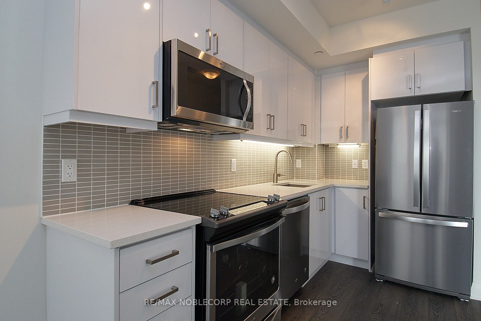 Unit 807 - 17 Zorra Street, Etobicoke 5