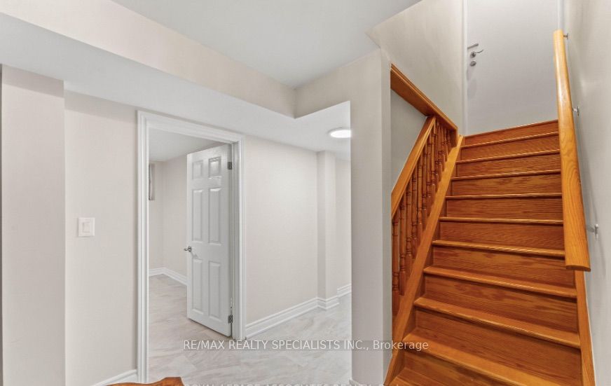 Unit BSMNT - 88 Showboat Crescent, Brampton 2