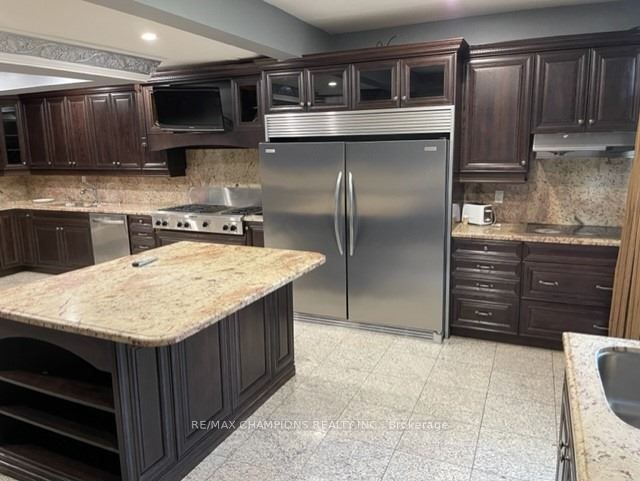 13869 Airport Road, Caledon 4