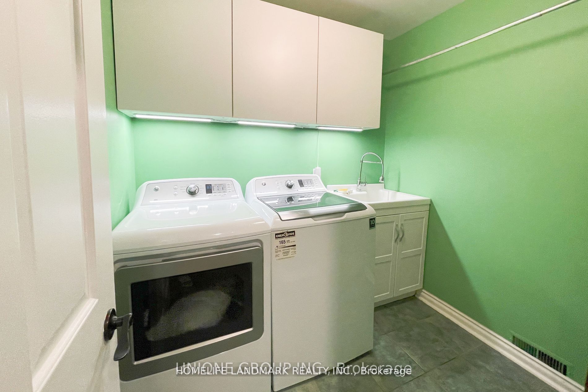 Unit B5 - 2415 Jarvis Street, Mississauga 5