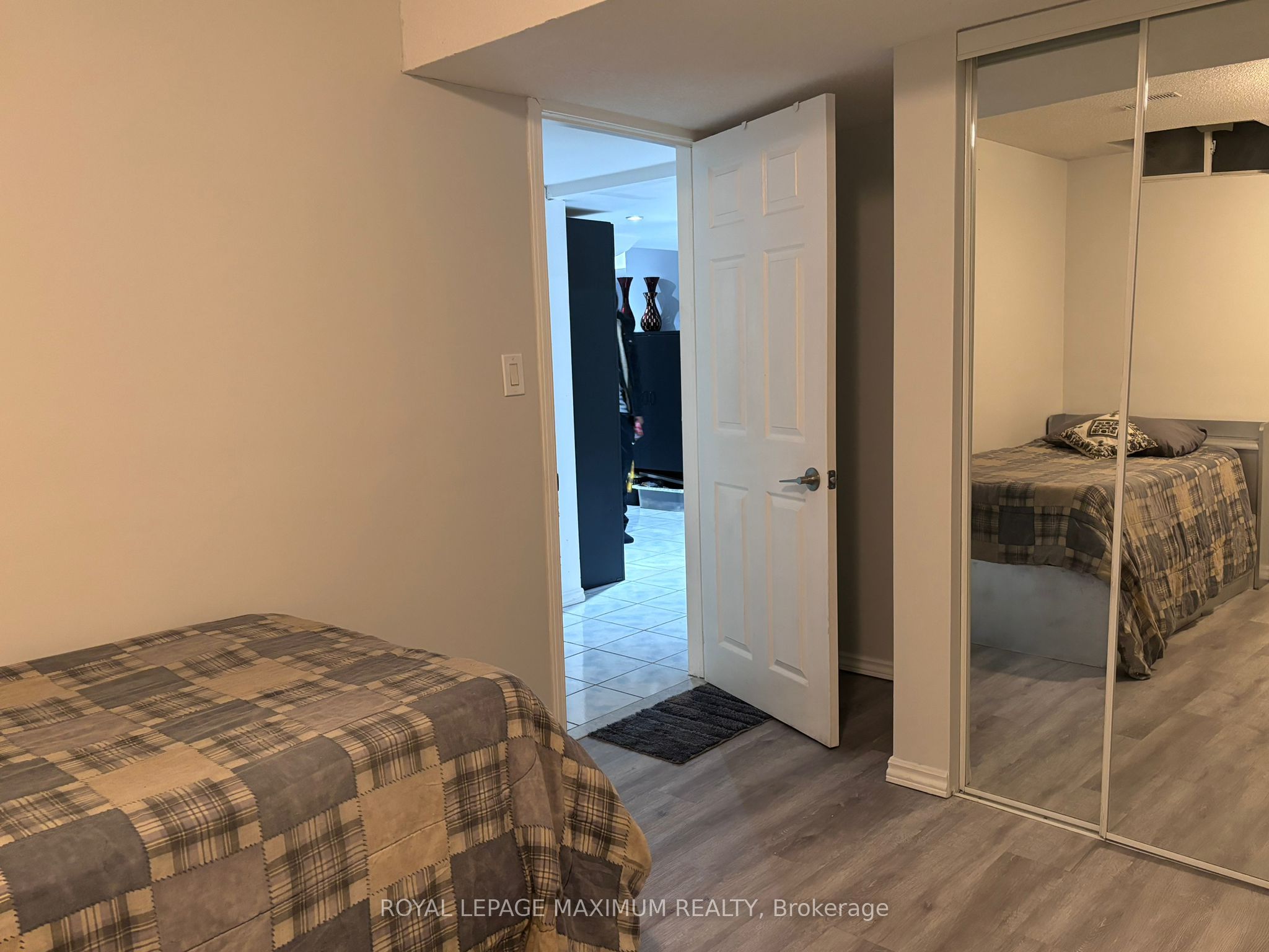 Unit Bedroom - 90 Via Romano Way, Brampton 4