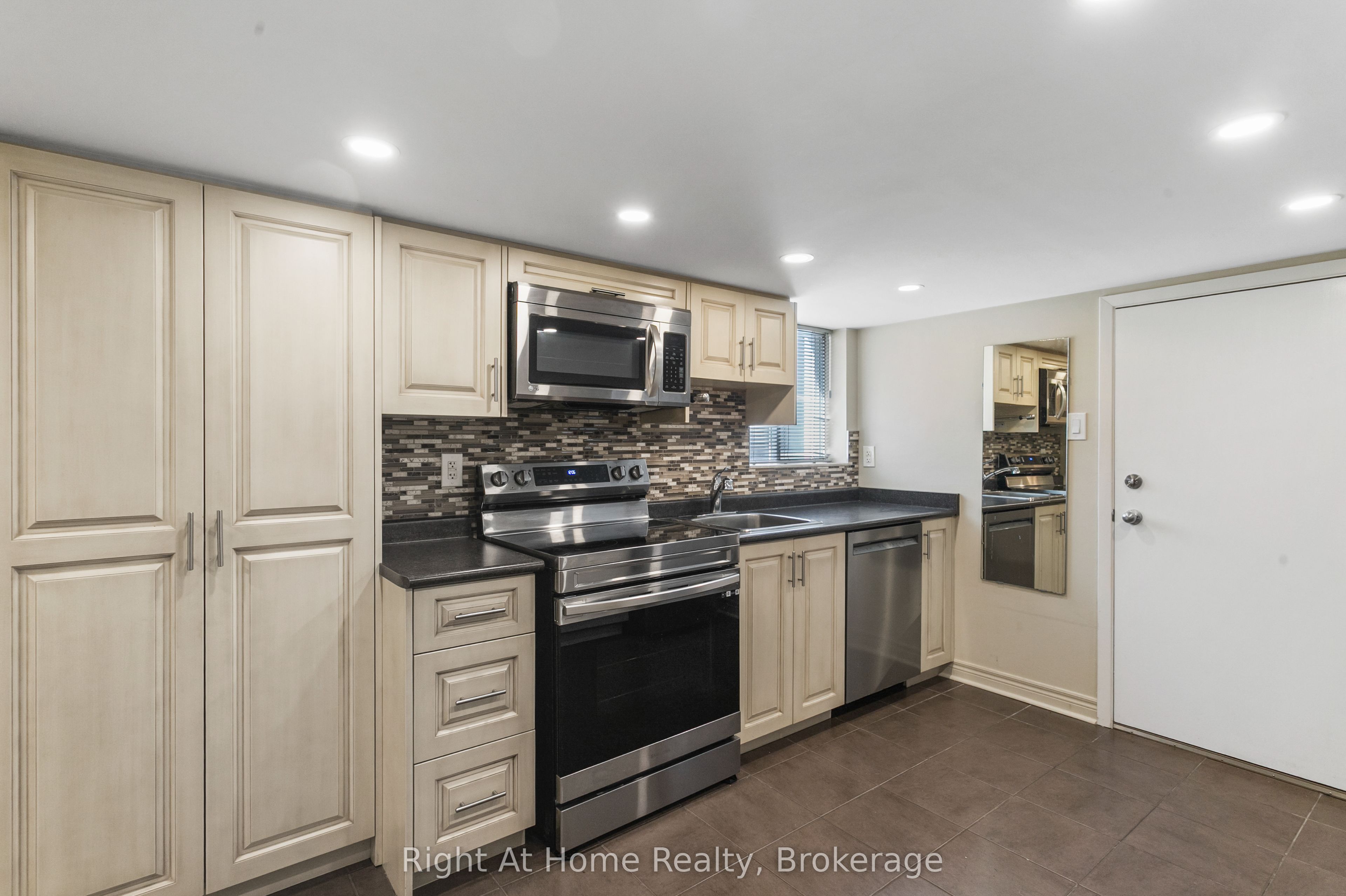 Unit Basement - 1042 St Clarens Avenue, Toronto 3