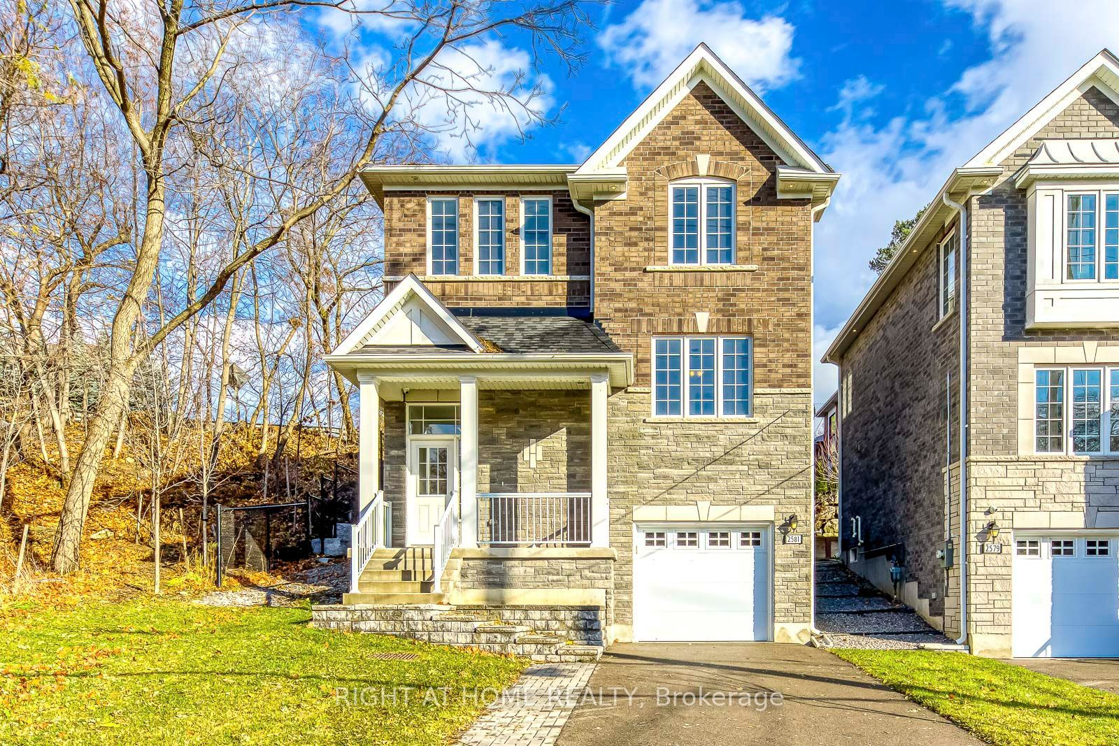 2581 Islington Avenue, Etobicoke 4