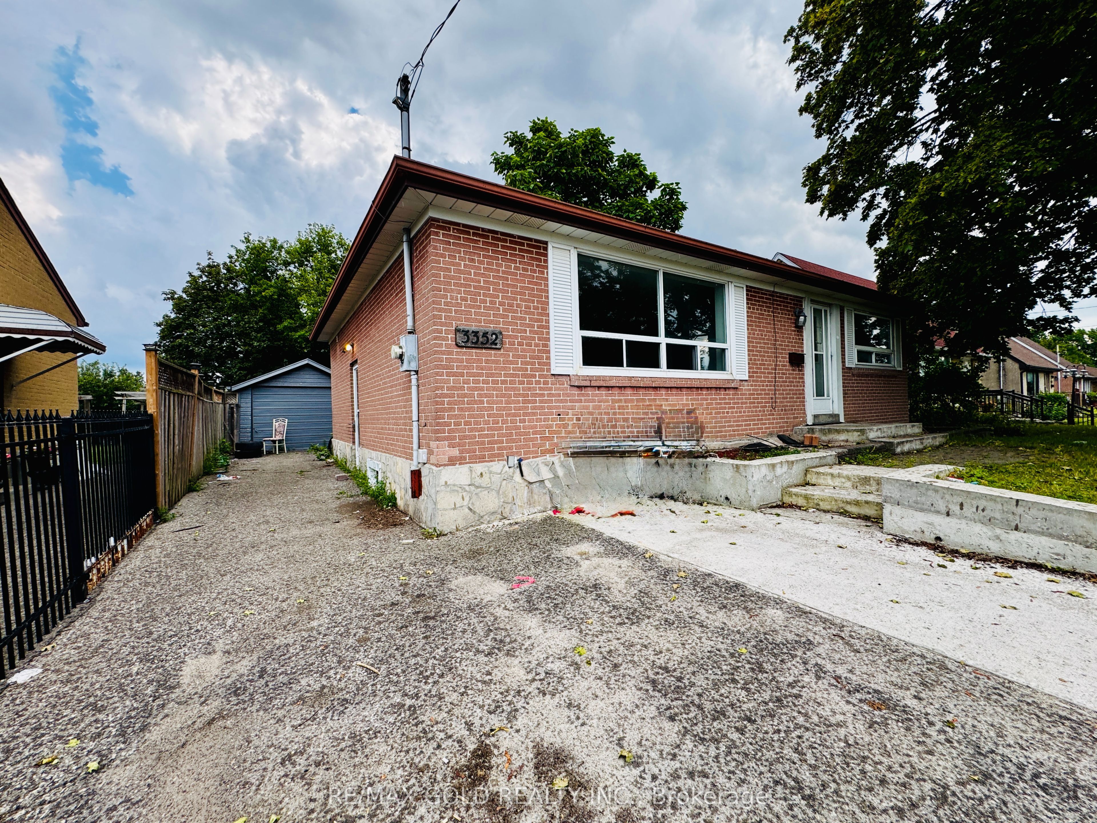 3352 Etude Drive, Mississauga 3