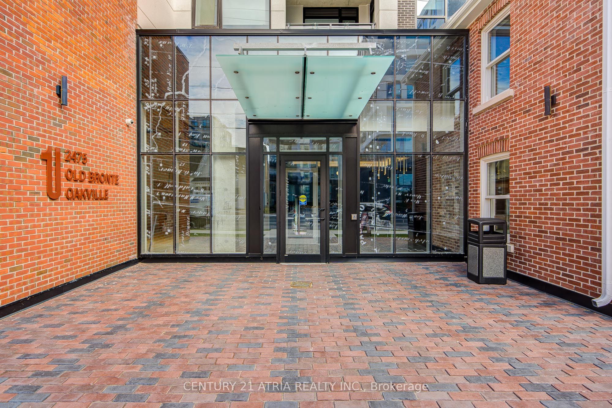 Unit 704 - 2475 Old Bronte Road, Oakville 4