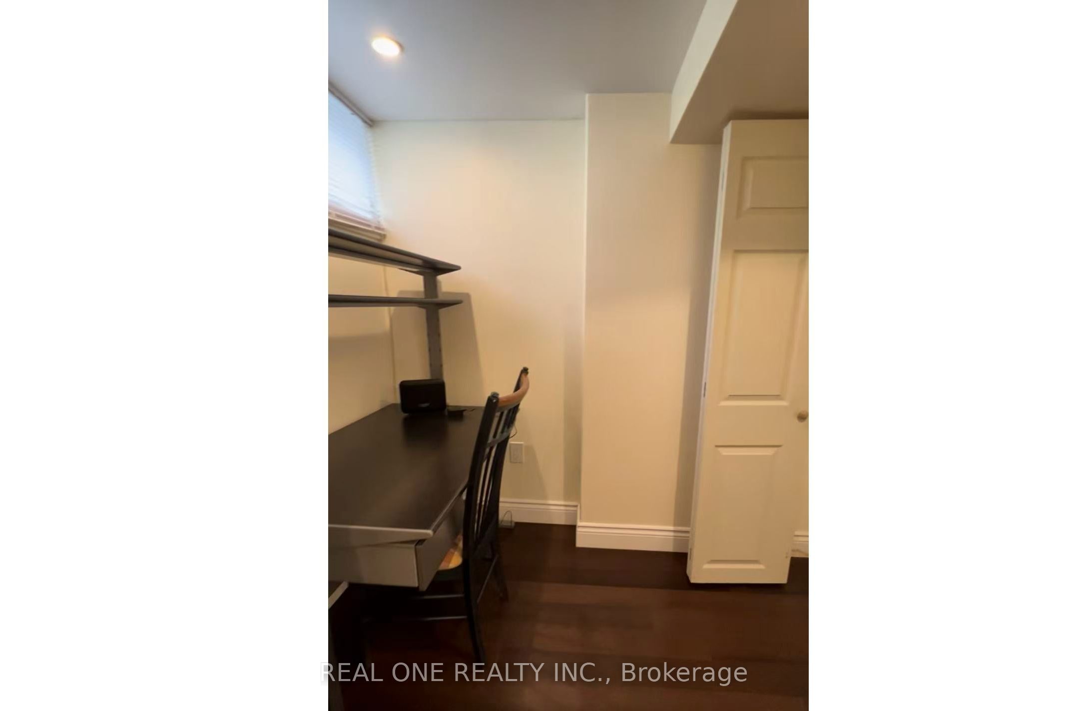 Unit Bsmt Room 1 - 58 Sewell Drive, Oakville 3