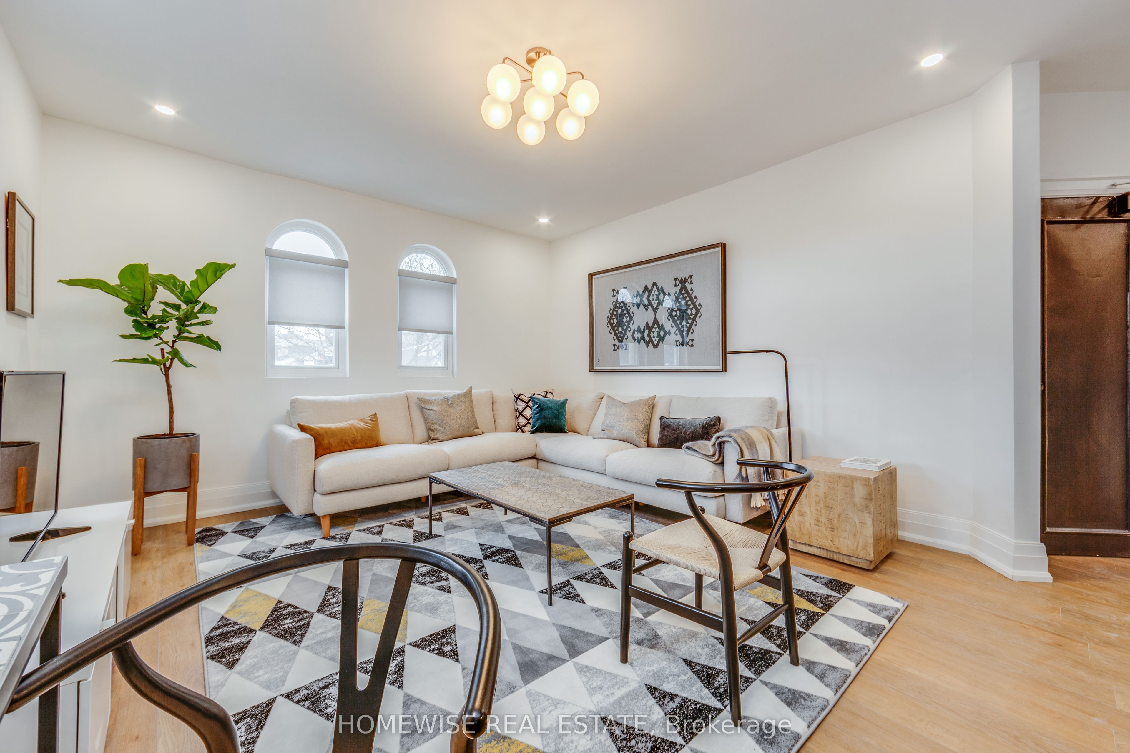 Unit 101 - 1340 King Street W, Toronto 5
