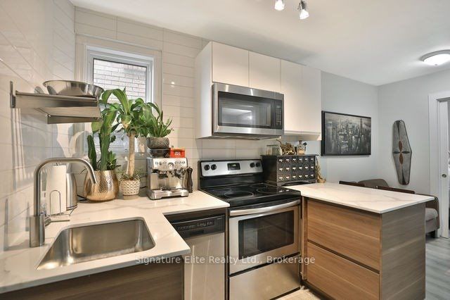 Unit 303 - 112 Alder Crescent, Etobicoke 5