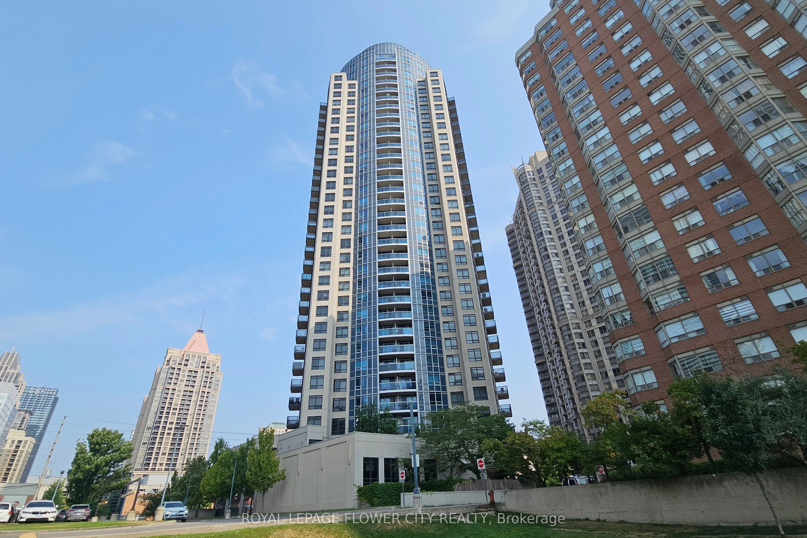 Unit 1902 - 330 Burnhamthorpe Road W, Mississauga 2