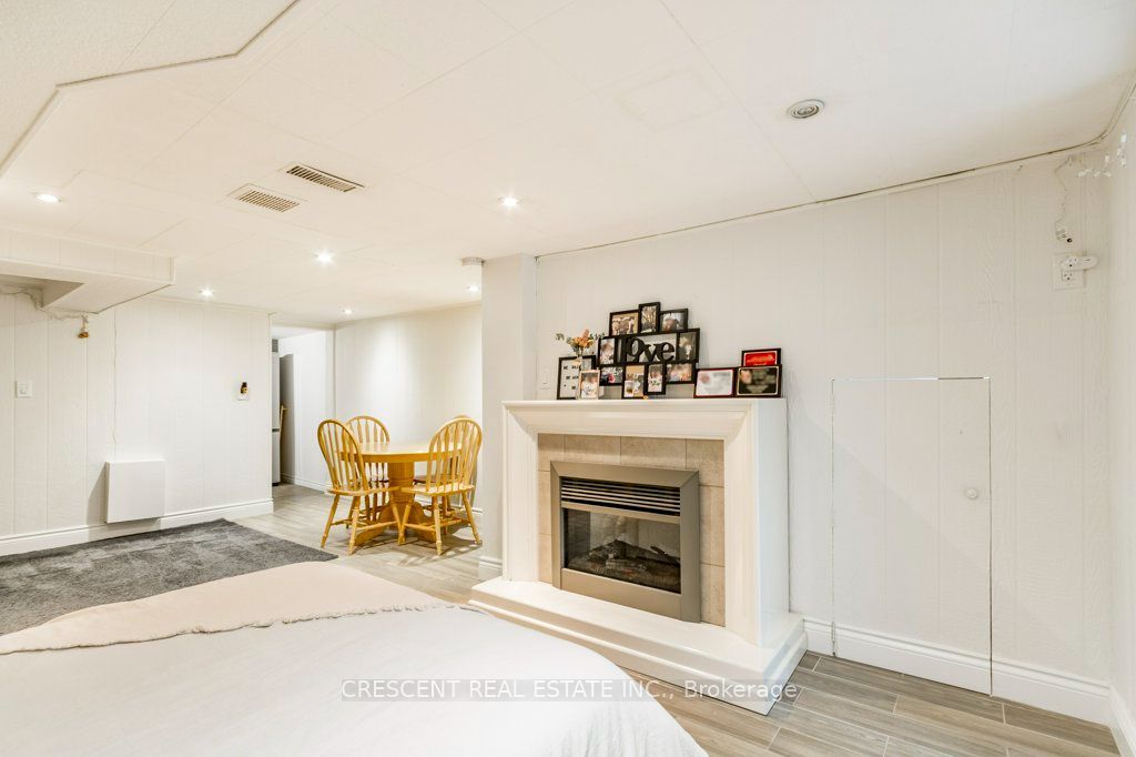 Unit Lower - 603 Saint Clarens Avenue, Toronto 4