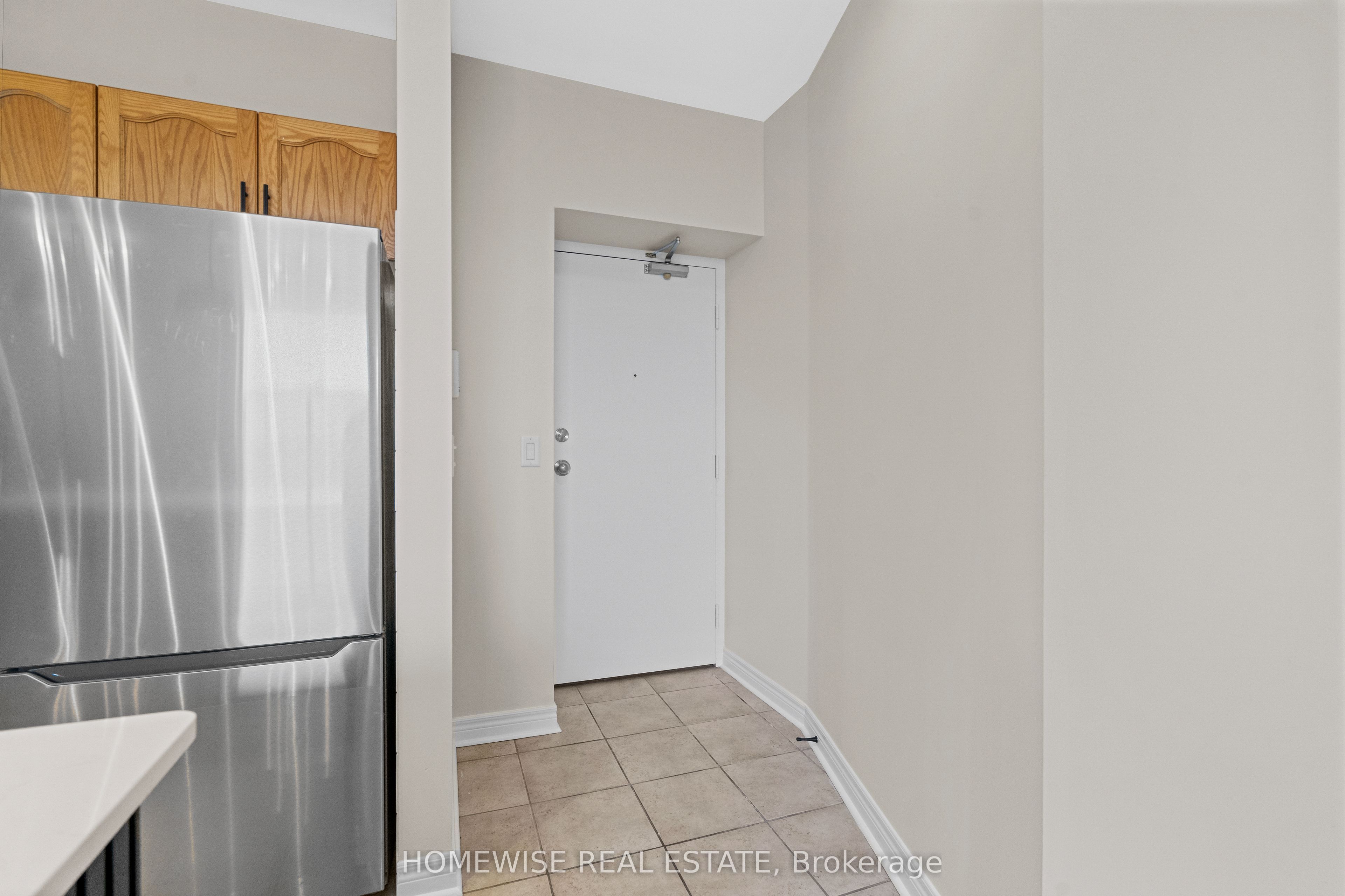 Unit 1 - 3635 Dundas Street W, Toronto 4