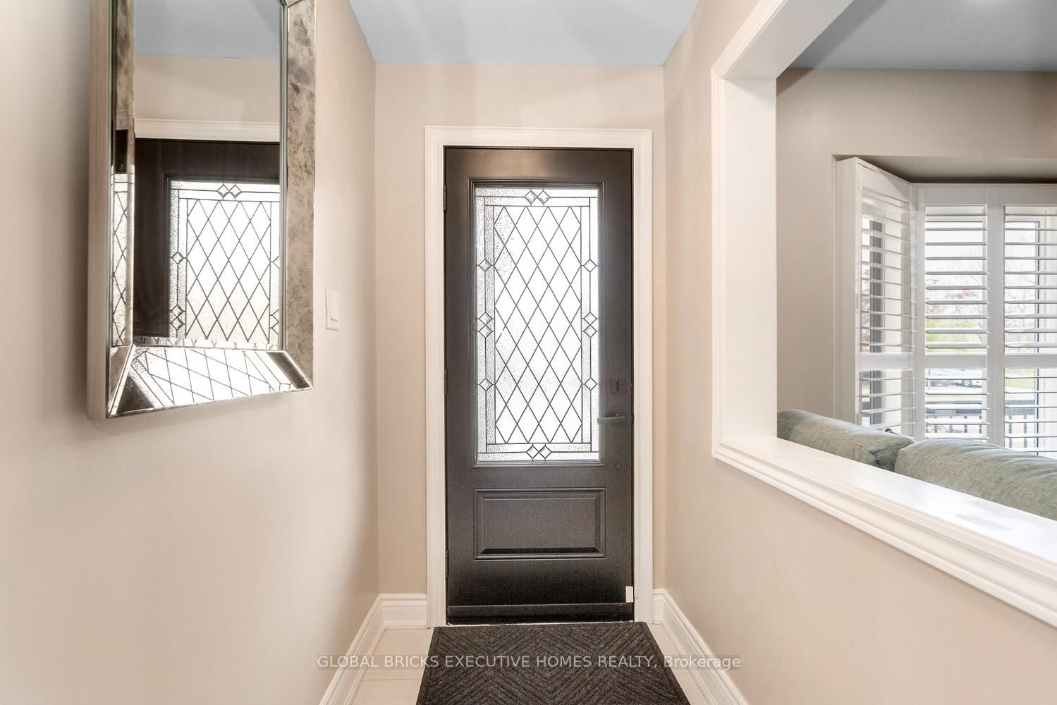 Unit Upper - 5952 Grossbeak Drive, Mississauga 4