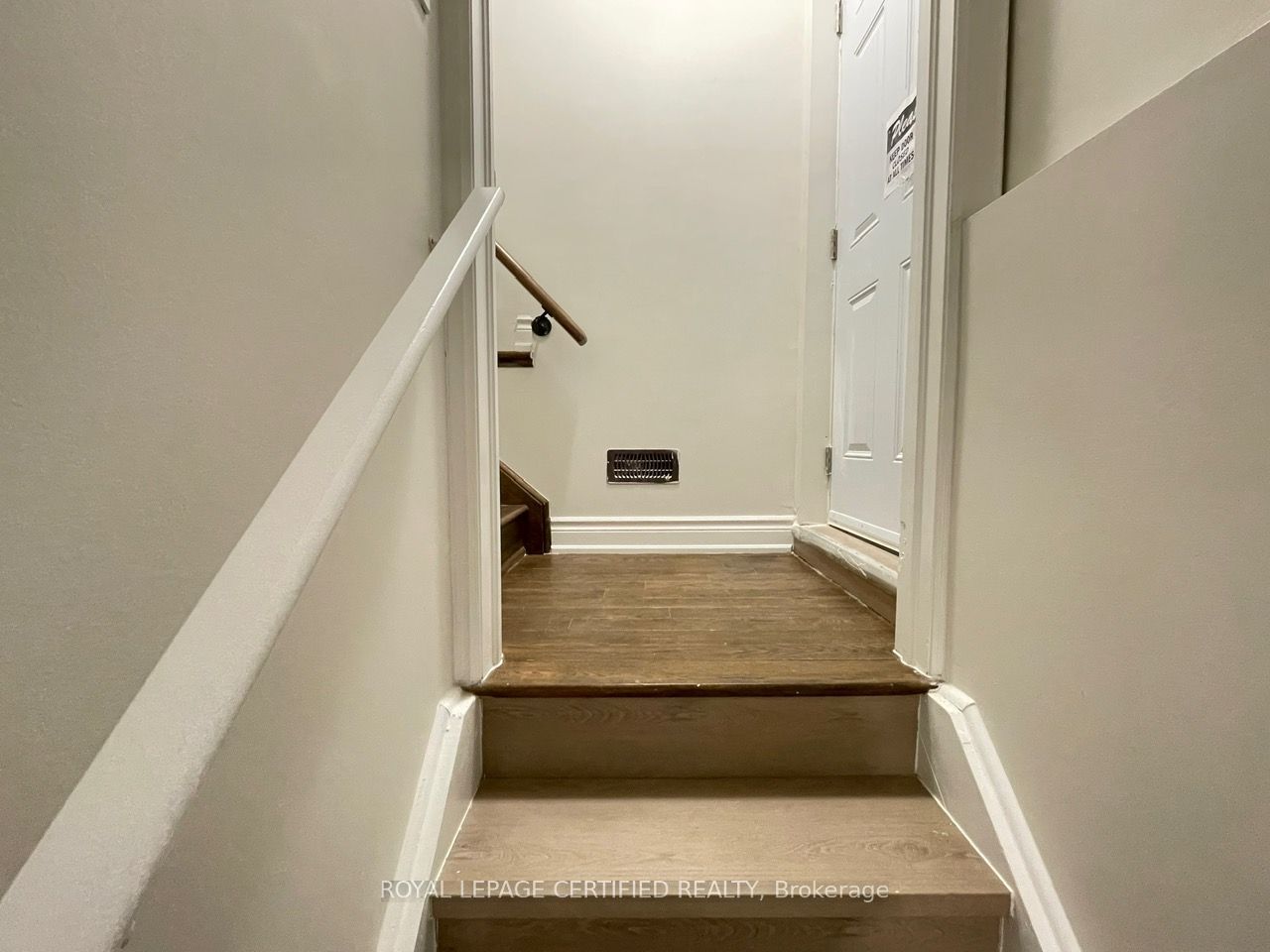 Unit Bsmt 1 - 1227 Mcphedran Point, Milton 4