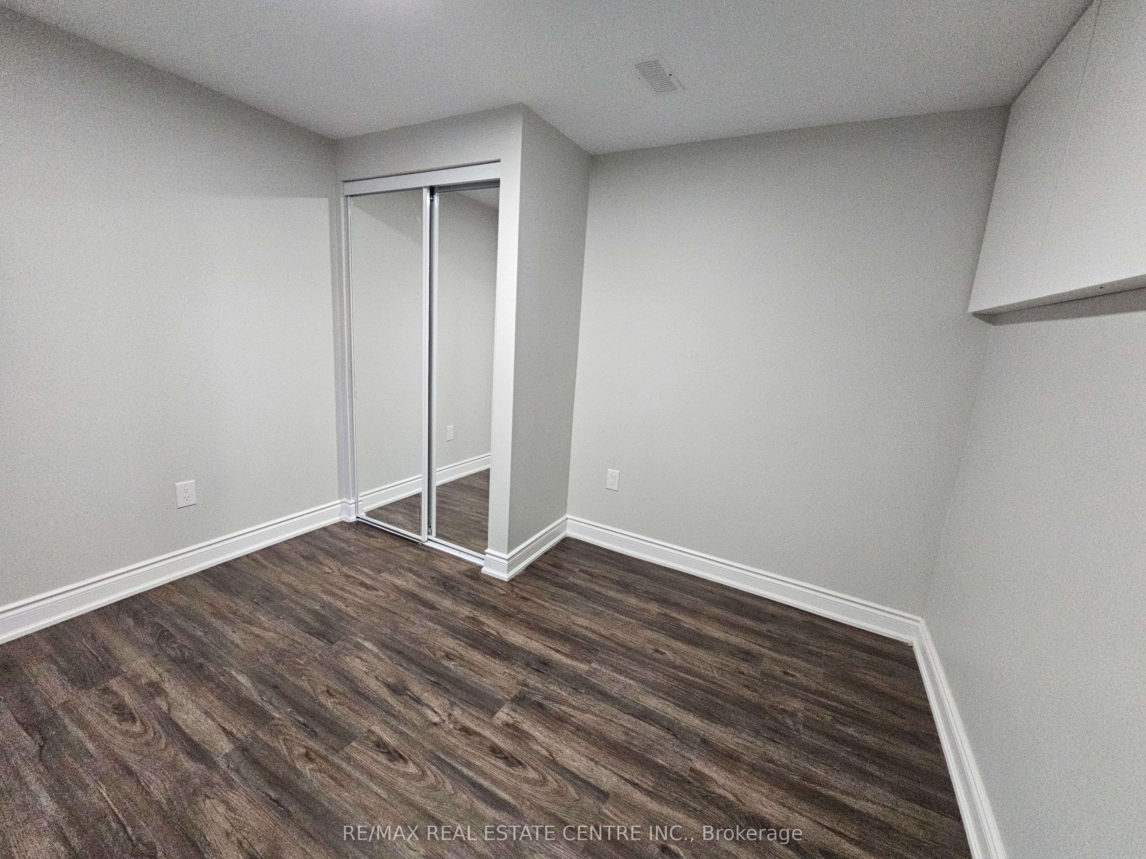 Unit Basement - 180 Randi Road, Mississauga 4