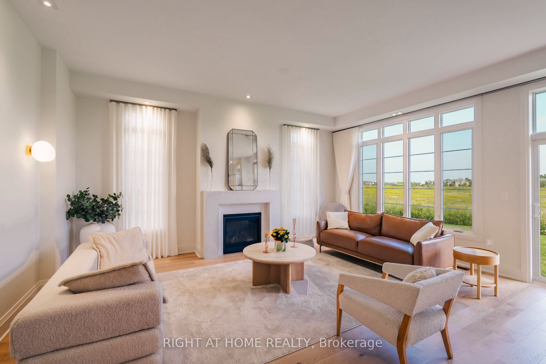 26 Misted Breeze Street, Brampton 3