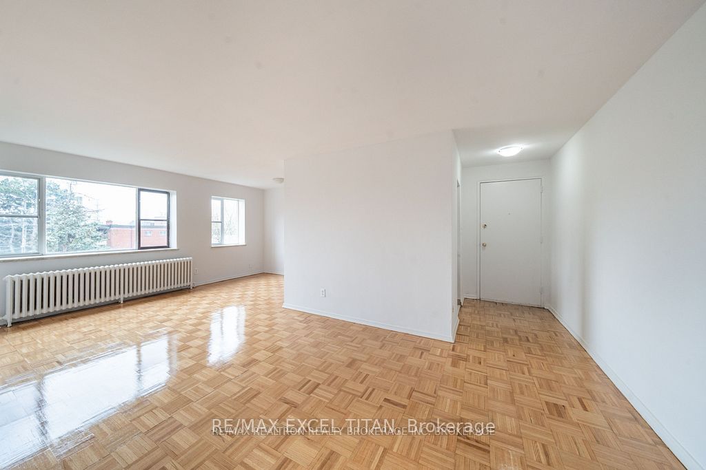 Unit 1 - 799 Robinson Street, Burlington 4