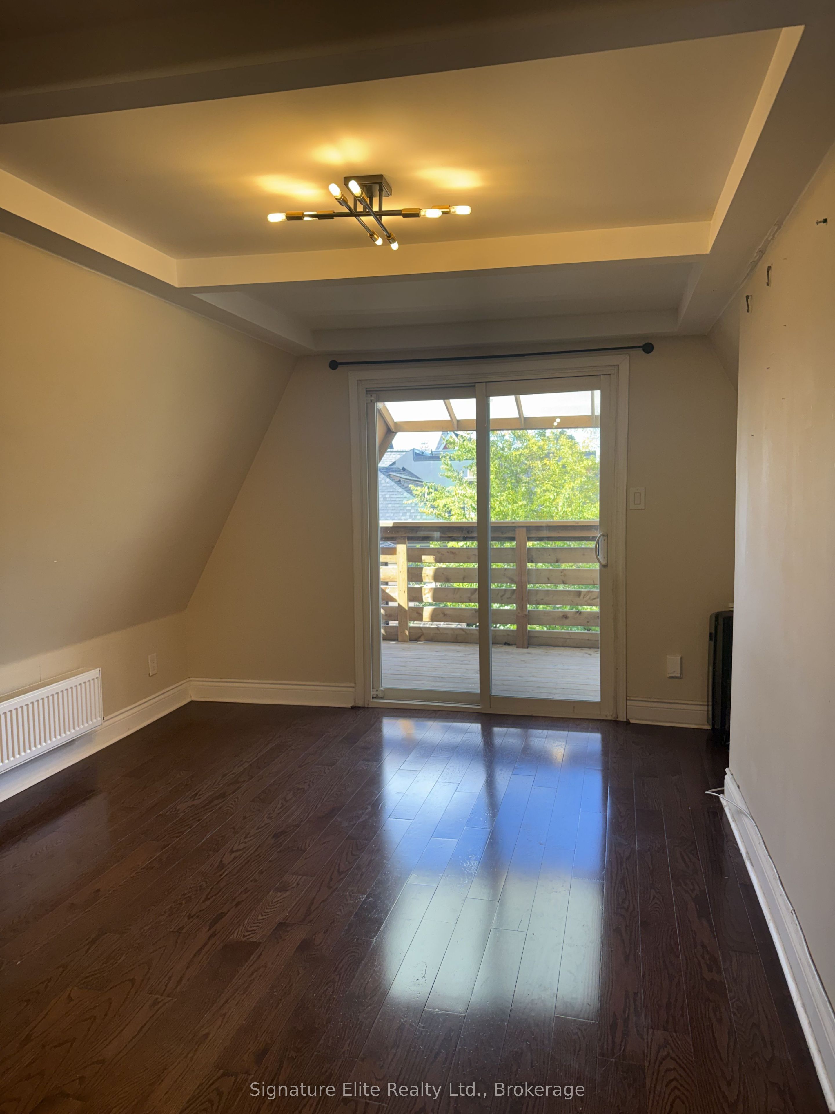 Unit 3 - 340 Pacific Avenue, Toronto 3