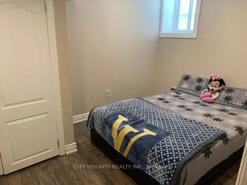 Unit Basement - 269 Elbern Markell Drive, Brampton 4