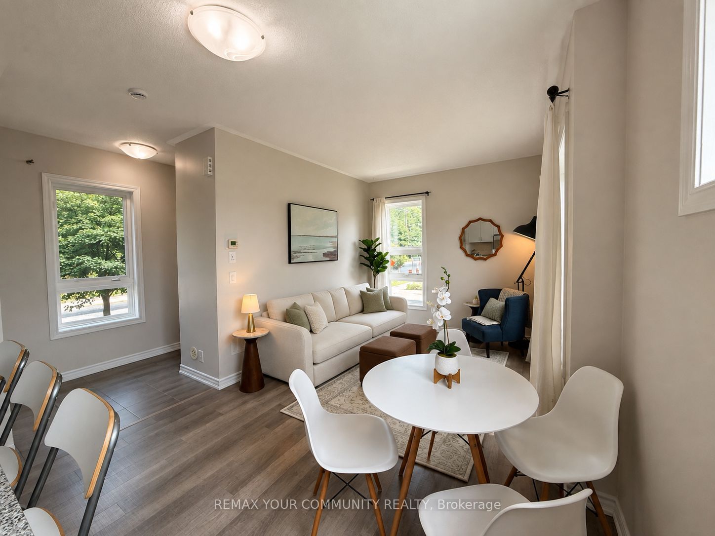 Unit 2 - 90 Caledonia Park Road, Toronto 3