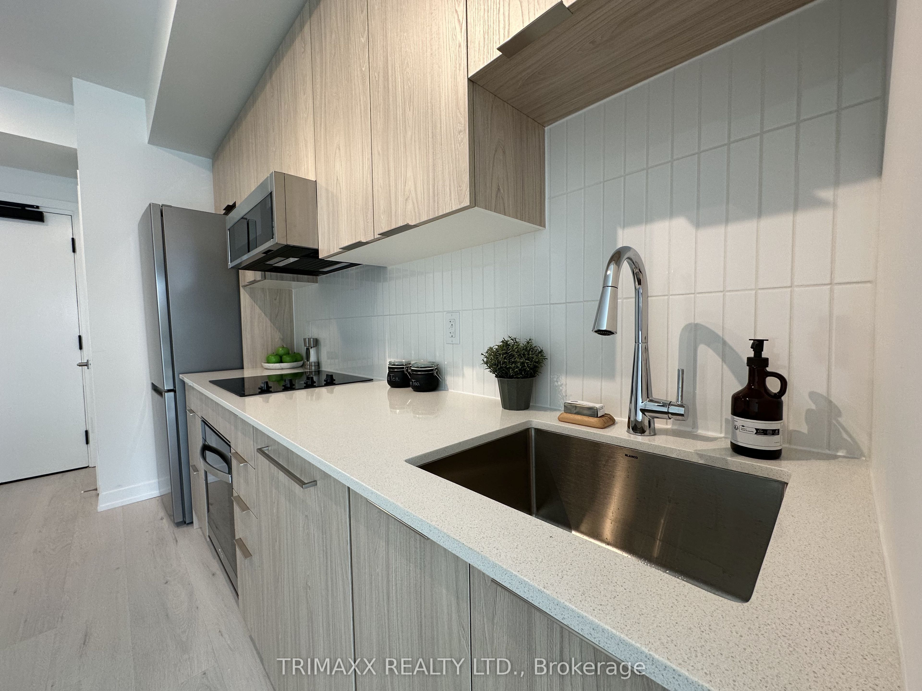 Unit 226 - 2501 Saw Whet Boulevard, Oakville 5